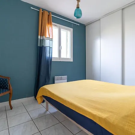 Villa Tika *